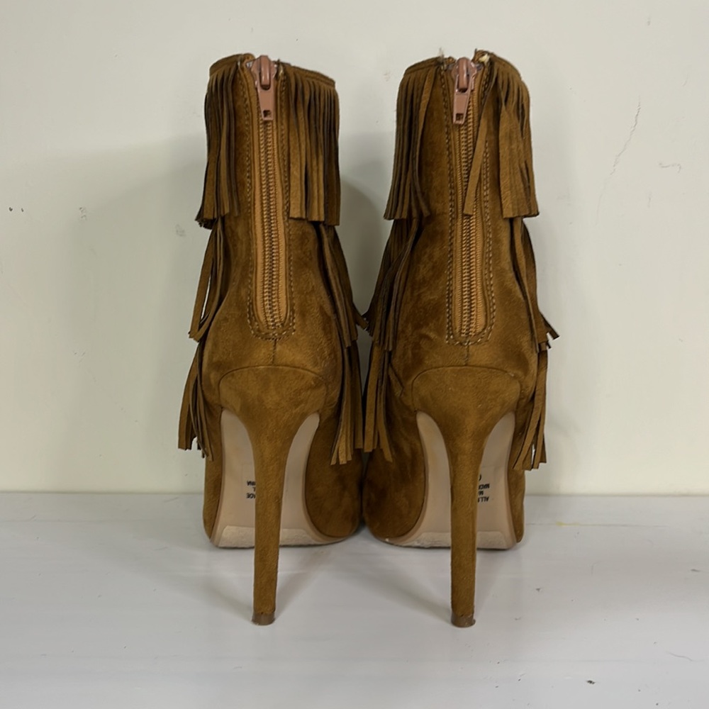 Heart in D Brown Fringe Peep Toe High Heeled Stiletto Bootie Size 8.5 - Picture 4 of 8